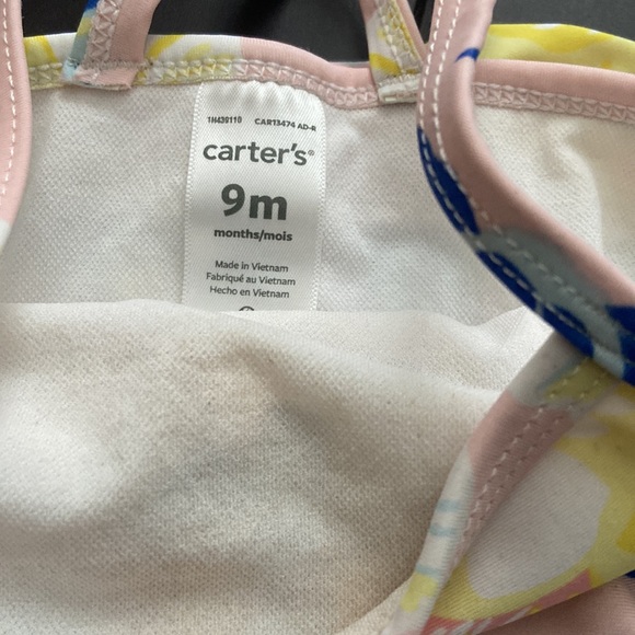 Carter’s baby girl cross cross ruffle floral print swimsuit size 9M EUC - Picture 2 of 4
